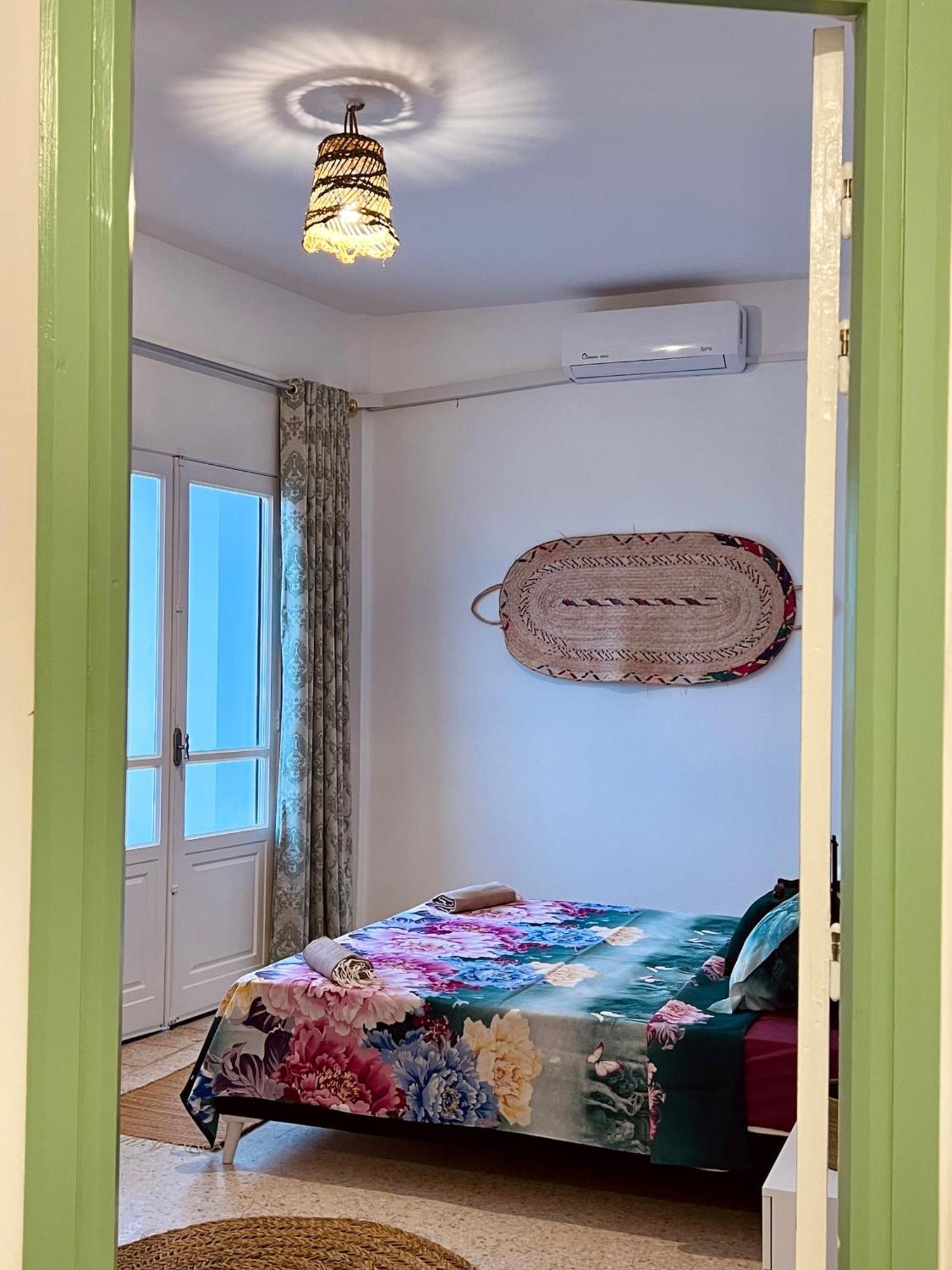 Appartement Vue De Mer Pied Dans L'Eau Gabes ภายนอก รูปภาพ