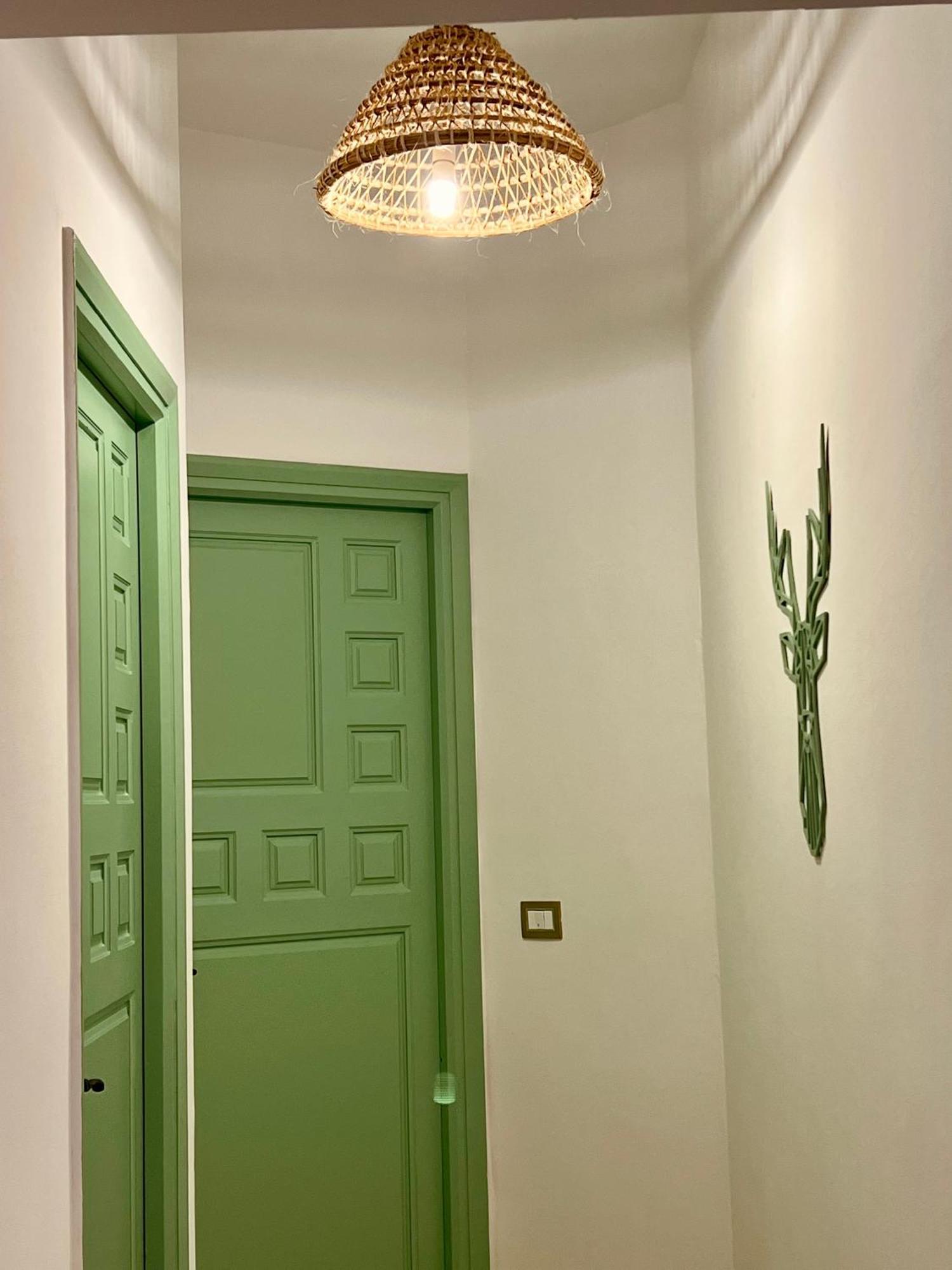 Appartement Vue De Mer Pied Dans L'Eau Gabes ภายนอก รูปภาพ